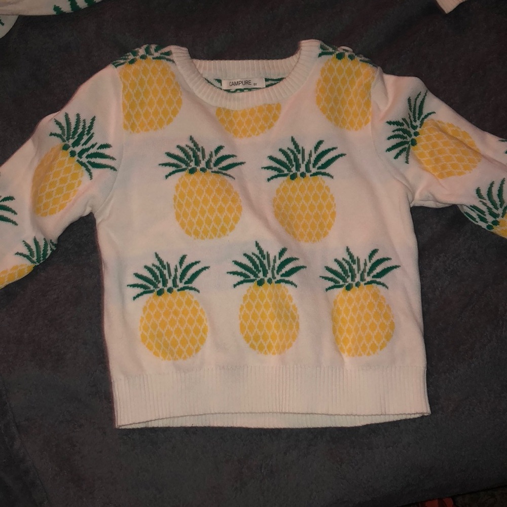 Pineapple Mommy & Me Sweater - Picture 3 of 6